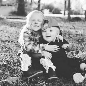 Meet your Posher, Dee